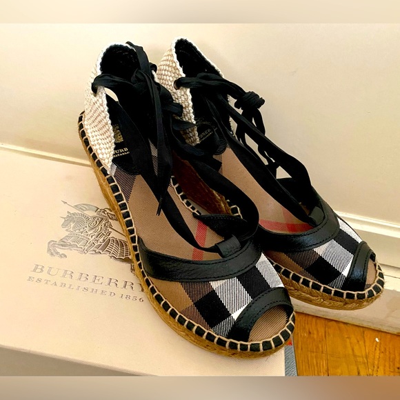Burberry Espadrilles Size 6, Used - Picture 1 of 5
